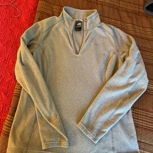North face women’s 1/4 zip fleece size L